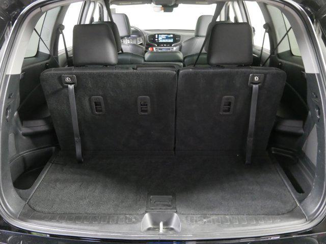 used 2022 Honda Pilot car, priced at $32,496