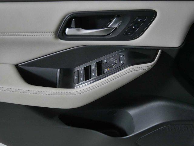 used 2023 Nissan Rogue car, priced at $27,996