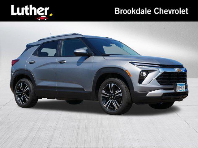 new 2025 Chevrolet TrailBlazer car, priced at $27,201