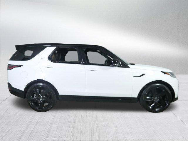 used 2024 Land Rover Discovery car, priced at $54,996