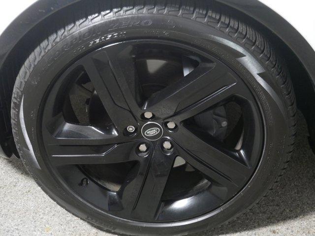 used 2024 Land Rover Discovery car, priced at $54,996