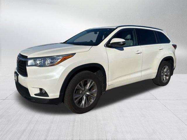 used 2015 Toyota Highlander car, priced at $19,996