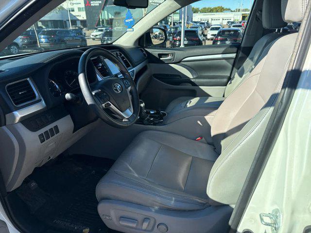 used 2015 Toyota Highlander car, priced at $19,996