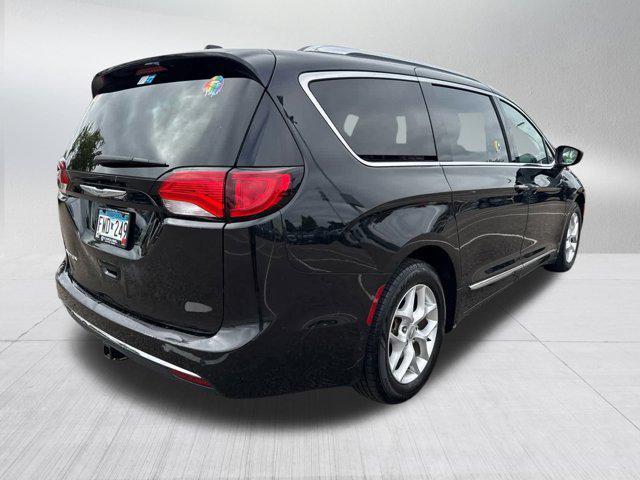 used 2018 Chrysler Pacifica car, priced at $15,496