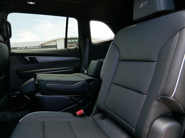 new 2025 Buick Enclave car, priced at $52,538
