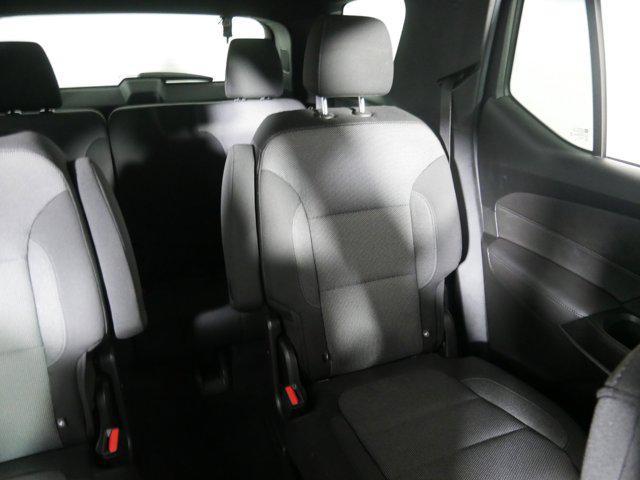 used 2023 Chevrolet Traverse car, priced at $32,896