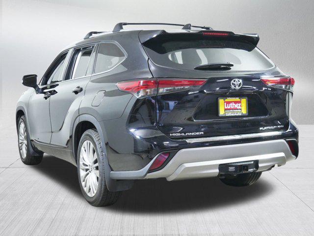 used 2022 Toyota Highlander car, priced at $42,496