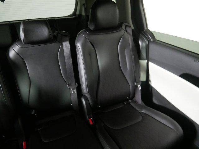 used 2024 Kia Carnival car, priced at $40,996