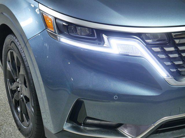 used 2024 Kia Carnival car, priced at $40,996