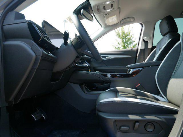 new 2024 Buick Envision car, priced at $39,560