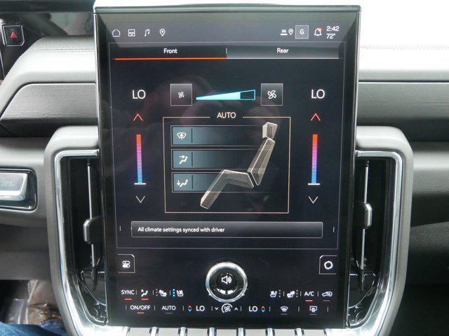 new 2025 GMC Yukon XL car, priced at $93,887