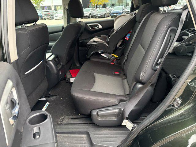 used 2018 Nissan Pathfinder car, priced at $9,999