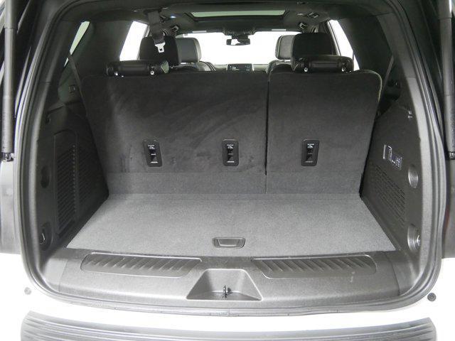 used 2024 GMC Yukon car, priced at $62,496