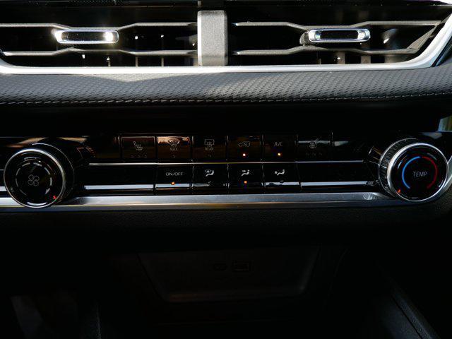 new 2025 Chevrolet Equinox car, priced at $26,000