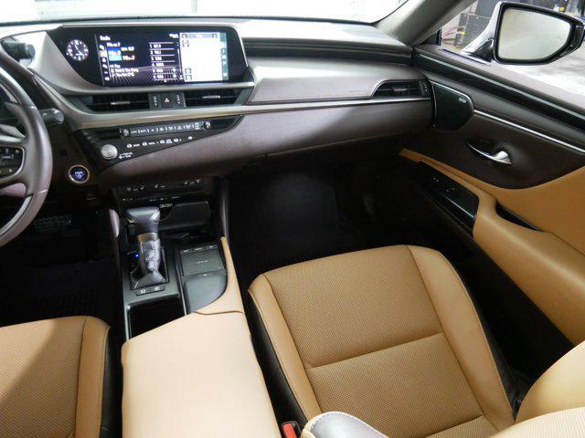 used 2021 Lexus ES 300h car, priced at $30,996