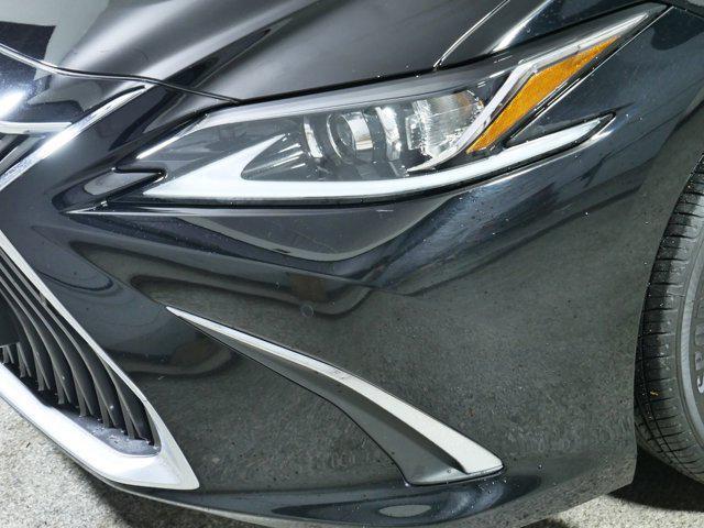 used 2021 Lexus ES 300h car, priced at $30,996