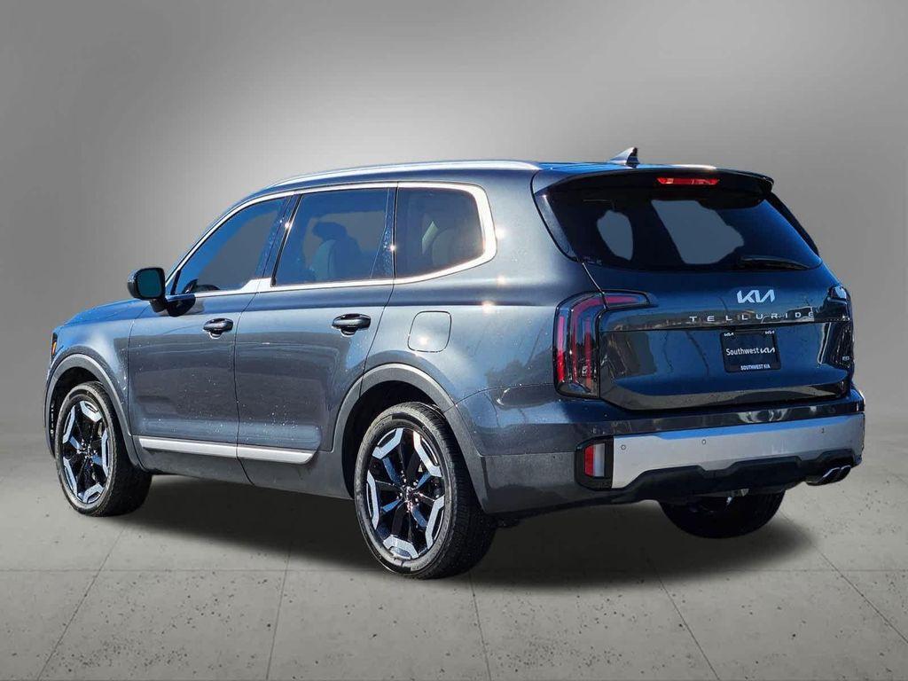 used 2023 Kia Telluride car, priced at $35,433