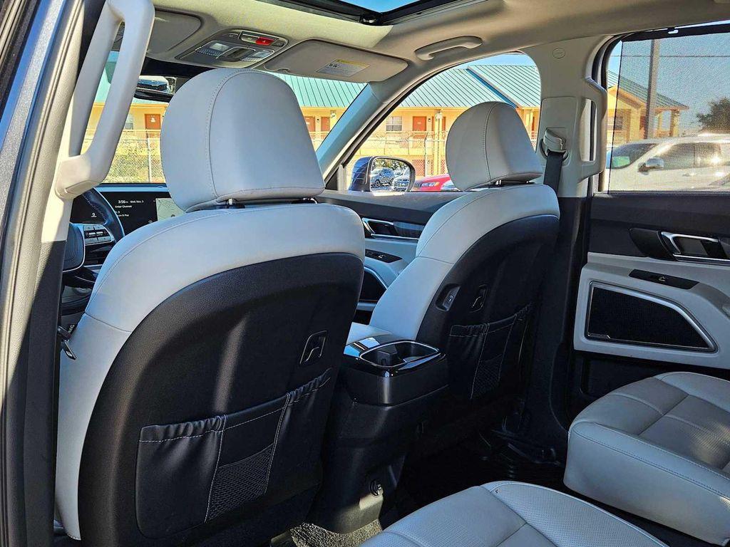 used 2023 Kia Telluride car, priced at $35,433