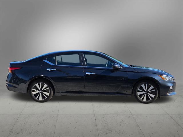 used 2022 Nissan Altima car, priced at $16,011