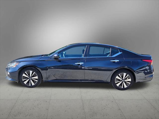 used 2022 Nissan Altima car, priced at $16,011