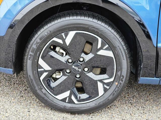 used 2023 Kia Niro EV car, priced at $19,164