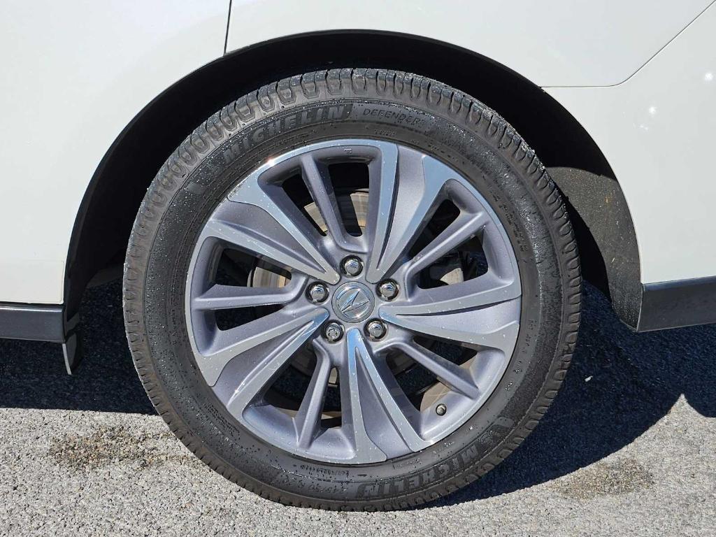 used 2018 Acura MDX car, priced at $16,738