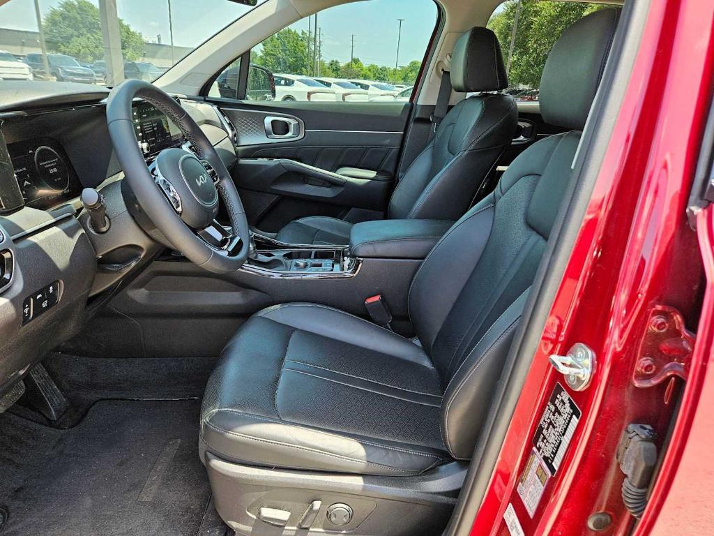 used 2023 Kia Sorento car, priced at $30,357