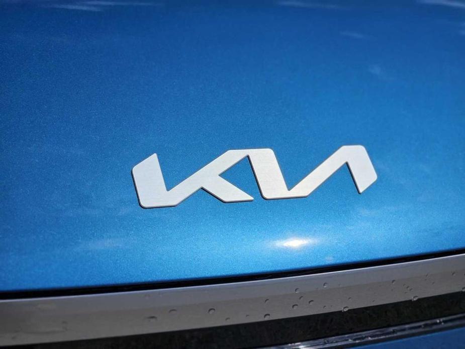 new 2024 Kia EV9 car, priced at $66,126