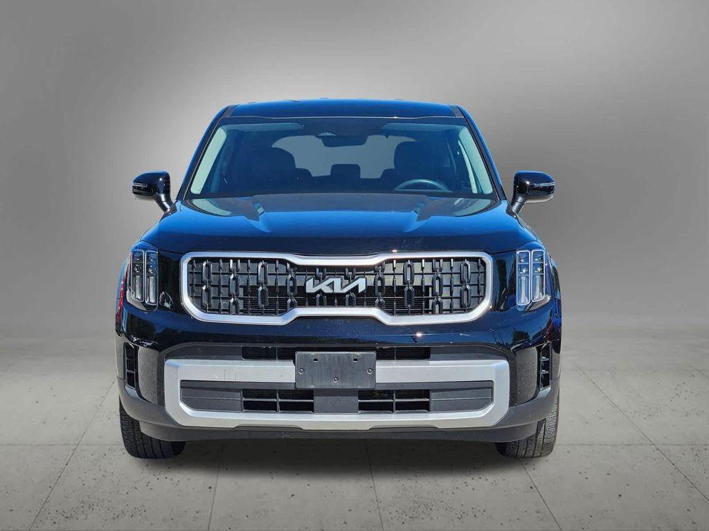 used 2023 Kia Telluride car, priced at $27,690