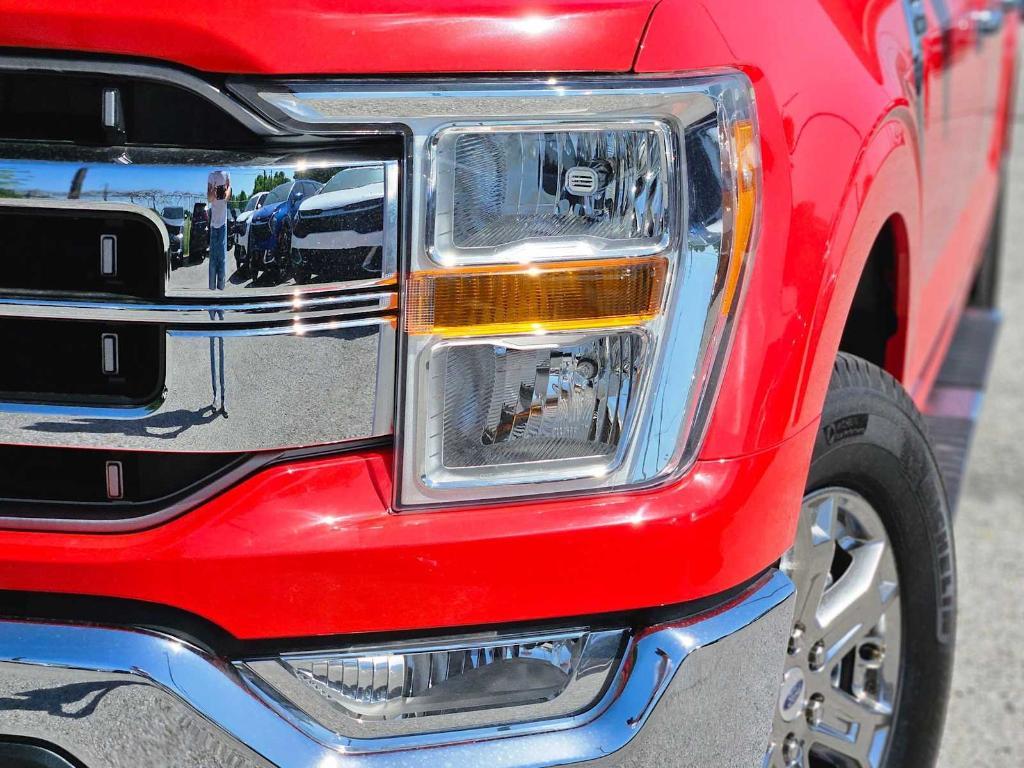 used 2021 Ford F-150 car, priced at $32,988