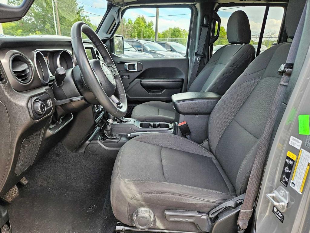 used 2023 Jeep Gladiator car, priced at $26,600