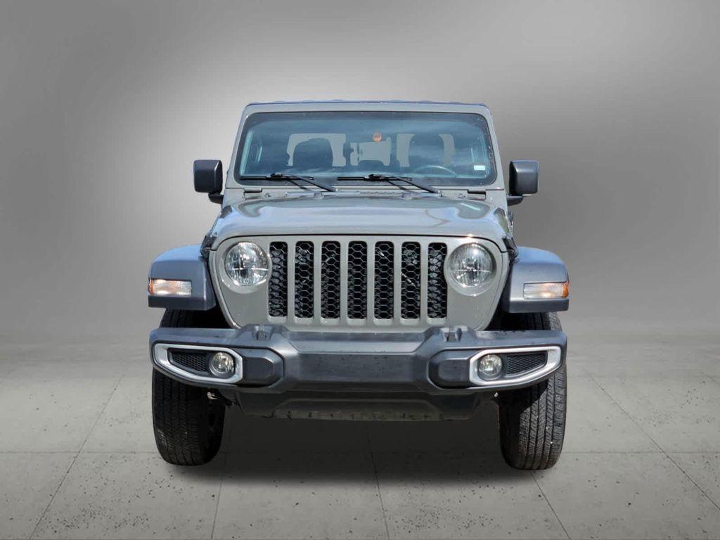 used 2023 Jeep Gladiator car, priced at $26,100