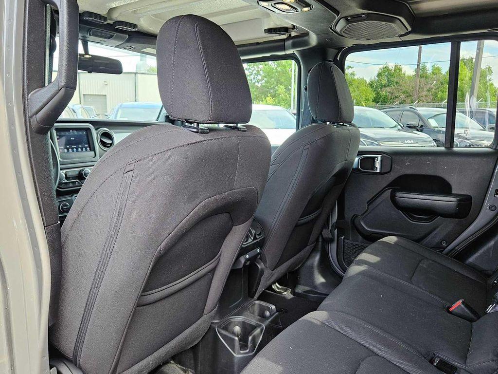 used 2023 Jeep Gladiator car, priced at $26,100