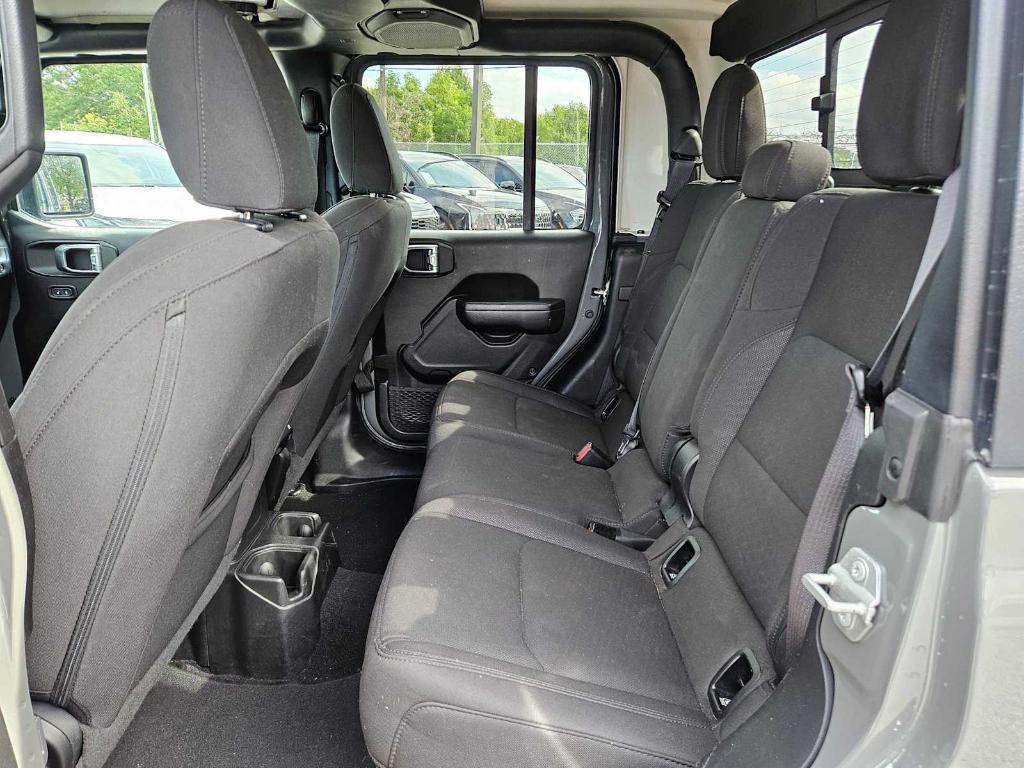 used 2023 Jeep Gladiator car, priced at $26,600