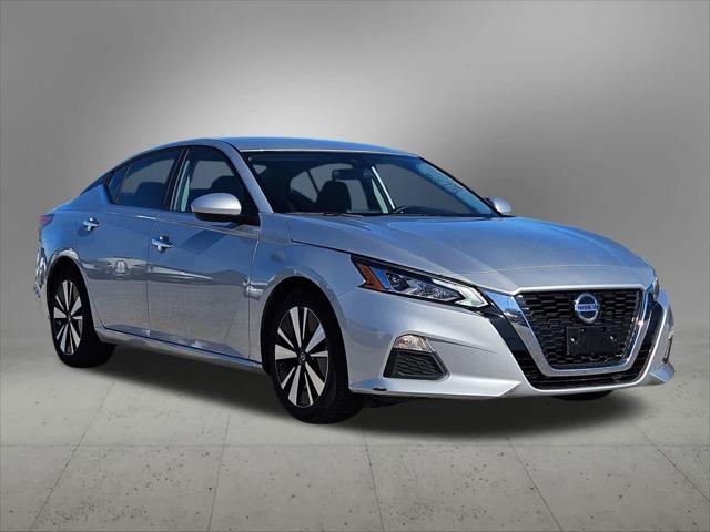 used 2022 Nissan Altima car, priced at $18,899