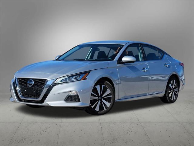 used 2022 Nissan Altima car, priced at $18,899