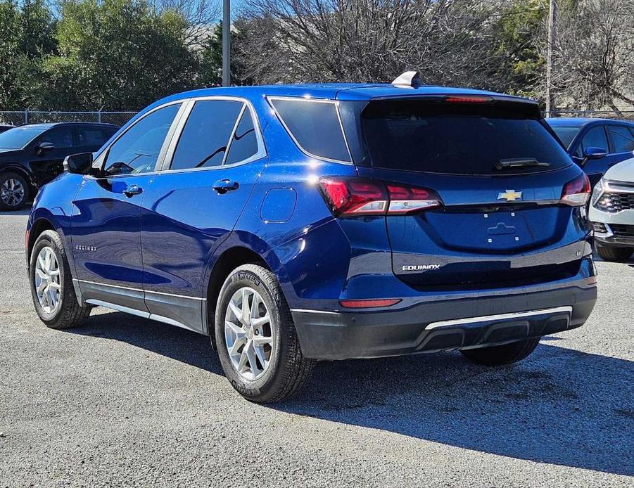 used 2022 Chevrolet Equinox car, priced at $19,268