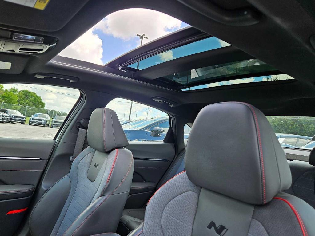 used 2022 Hyundai Sonata car, priced at $25,784