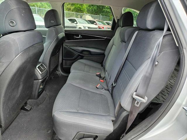 used 2018 Kia Sorento car, priced at $11,781