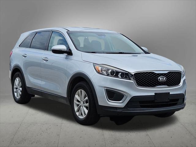 used 2018 Kia Sorento car, priced at $11,781