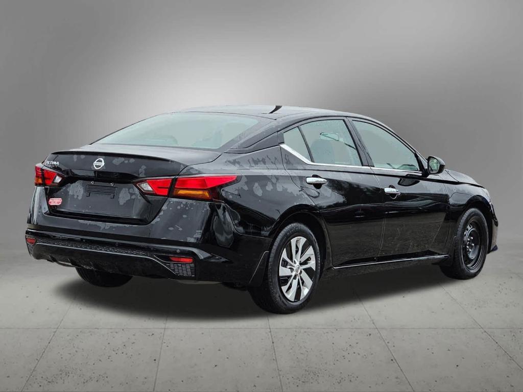 used 2022 Nissan Altima car, priced at $17,275