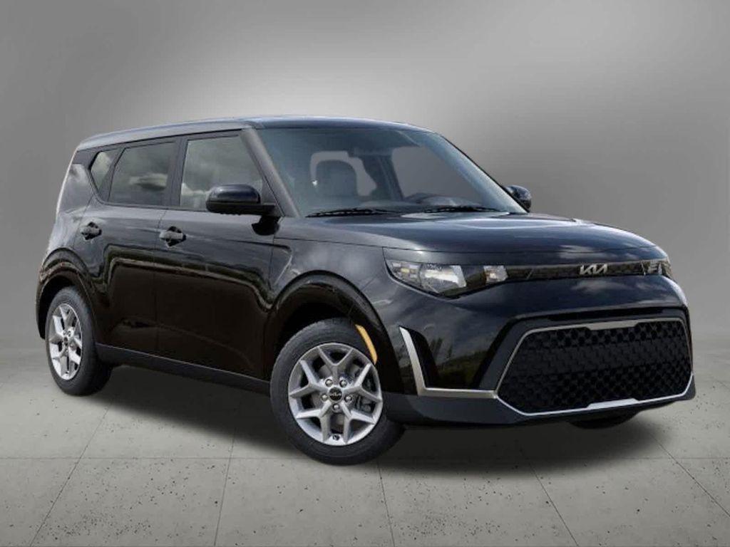new 2025 Kia Soul car, priced at $20,632