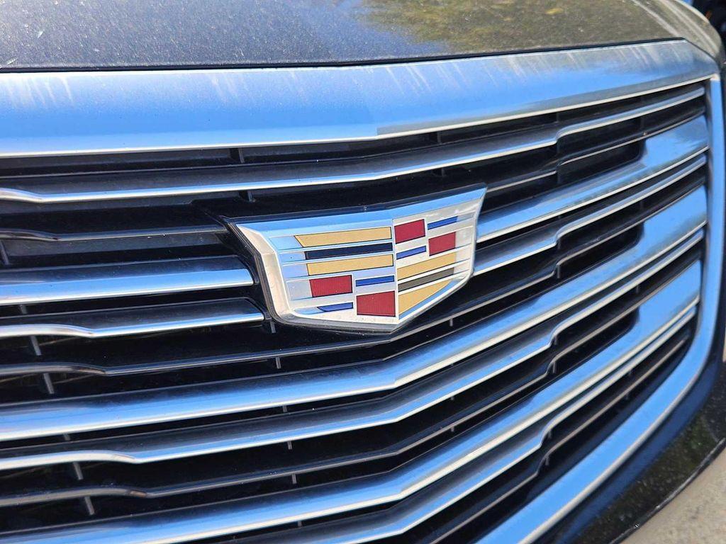 used 2017 Cadillac XT5 car, priced at $13,532