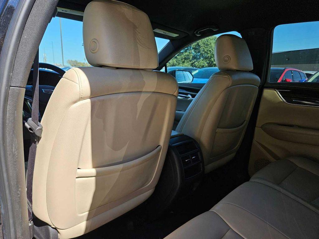 used 2017 Cadillac XT5 car, priced at $13,532