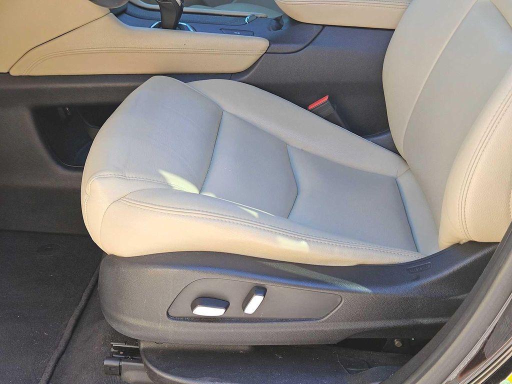 used 2017 Cadillac XT5 car, priced at $13,532