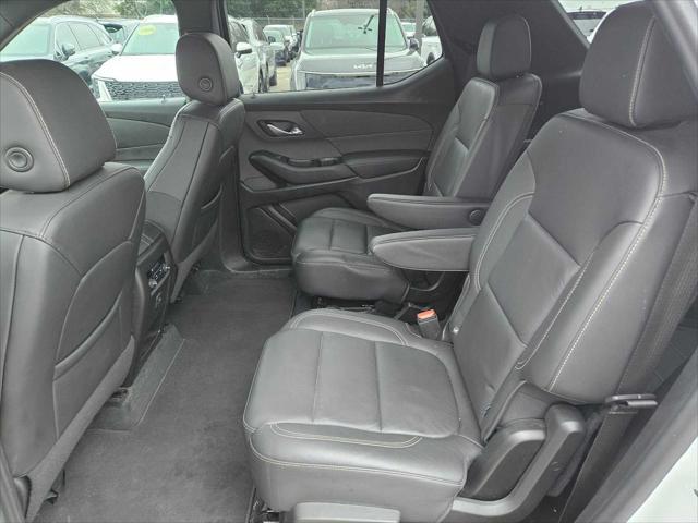 used 2023 Chevrolet Traverse car, priced at $30,521