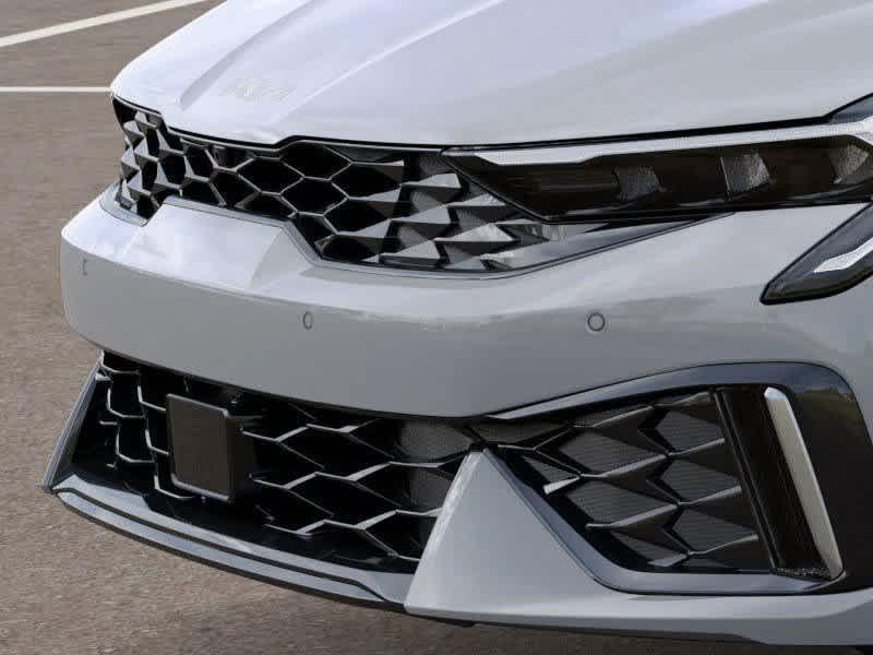 new 2026 Kia K5 car, priced at $38,095