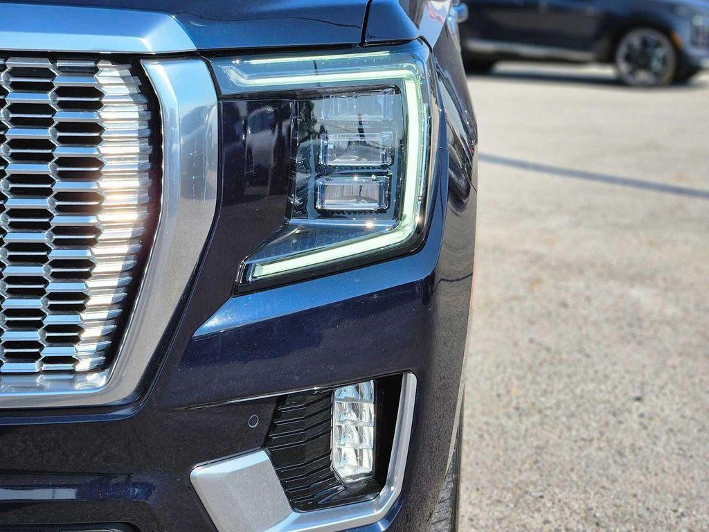 used 2021 GMC Yukon car, priced at $48,600