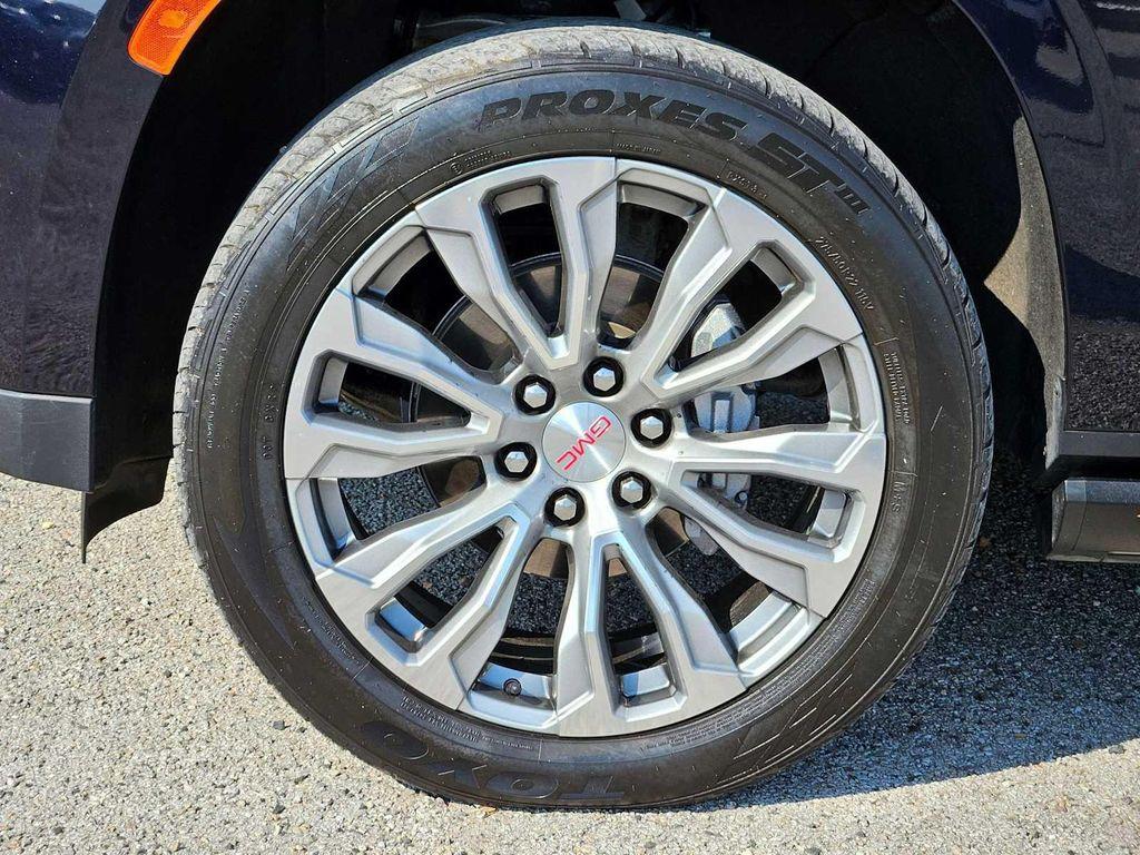used 2021 GMC Yukon car, priced at $48,600