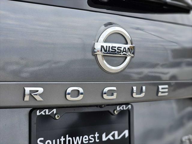 used 2021 Nissan Rogue car, priced at $19,367